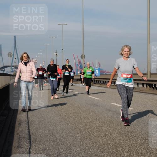 03.10.2025 - Köhlbrandbrückenlauf Fabian Wolf http://msf.ph/oto/9074126 03.10.2025 10:14:12 Position 3 3, 3298 meine-sportfotos.de