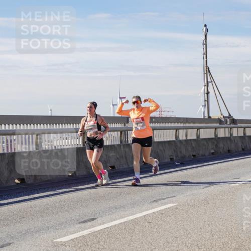 03.10.2025 - Köhlbrandbrückenlauf Michael Burmester http://msf.ph/oto/9074155 03.10.2025 12:39:36 Position 2  meine-sportfotos.de