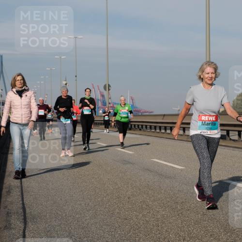 03.10.2025 - Köhlbrandbrückenlauf Fabian Wolf http://msf.ph/oto/9074159 03.10.2025 10:14:13 Position 3 3298 meine-sportfotos.de