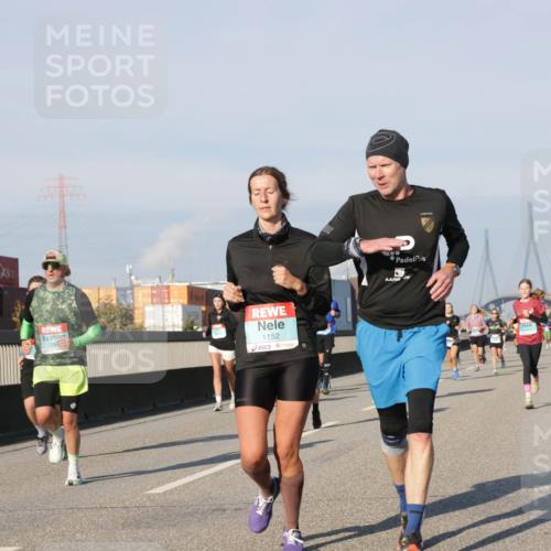 03.10.2025 - Köhlbrandbrückenlauf Jannik Wohlers http://msf.ph/oto/9074189 03.10.2025 09:50:57 Position 3 1152 meine-sportfotos.de