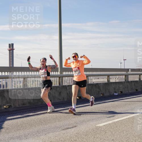 03.10.2025 - Köhlbrandbrückenlauf Michael Burmester http://msf.ph/oto/9074201 03.10.2025 12:39:37 Position 2  meine-sportfotos.de