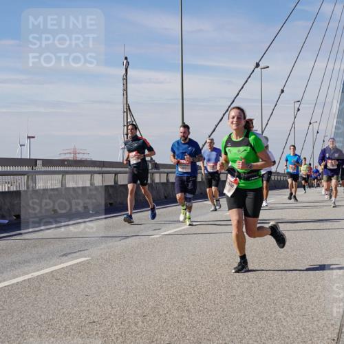 03.10.2025 - Köhlbrandbrückenlauf Michael Burmester http://msf.ph/oto/9074231 03.10.2025 12:39:38 Position 2  meine-sportfotos.de