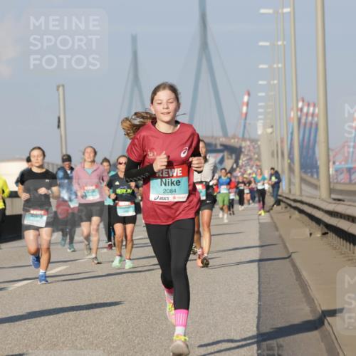 03.10.2025 - Köhlbrandbrückenlauf Jannik Wohlers http://msf.ph/oto/9074242 03.10.2025 09:50:59 Position 3 2084 meine-sportfotos.de