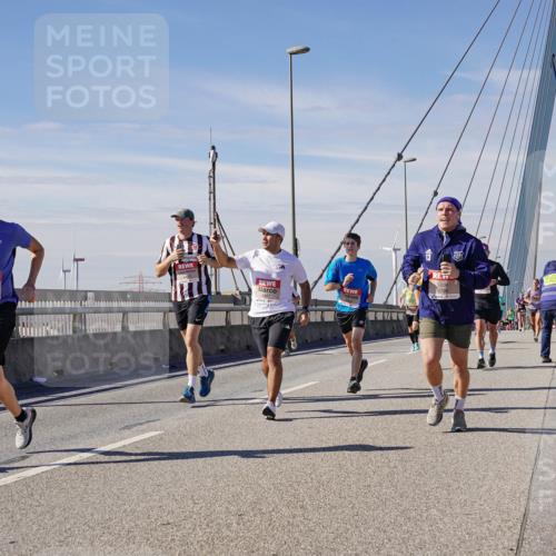 03.10.2025 - Köhlbrandbrückenlauf Michael Burmester http://msf.ph/oto/9074305 03.10.2025 12:39:42 Position 2 4284 meine-sportfotos.de
