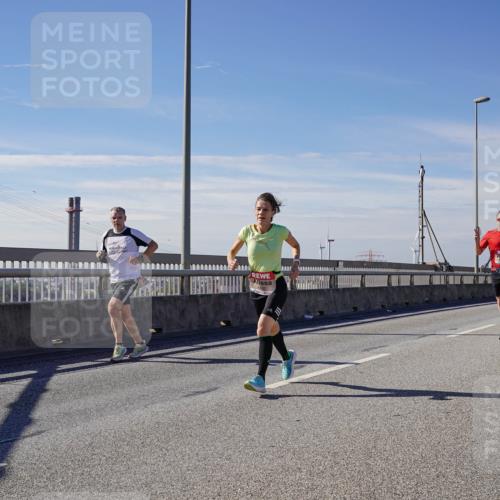 03.10.2025 - Köhlbrandbrückenlauf Michael Burmester http://msf.ph/oto/9074422 03.10.2025 12:39:48 Position 2  meine-sportfotos.de