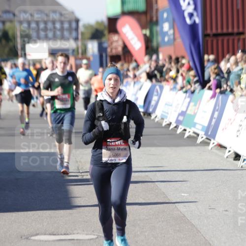 03.10.2025 - Köhlbrandbrückenlauf Jannik Wohlers http://msf.ph/oto/9074445 03.10.2025 13:16:11 Ziel 4311, 4423, 4495, 4644, 4696, 5068, 5336, 5684, 5806, 6712 meine-sportfotos.de
