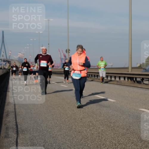 03.10.2025 - Köhlbrandbrückenlauf Fabian Wolf http://msf.ph/oto/9074467 03.10.2025 10:14:19 Position 3  meine-sportfotos.de