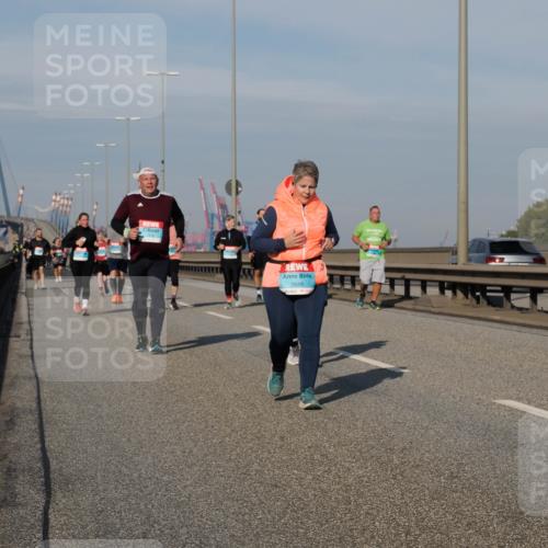 03.10.2025 - Köhlbrandbrückenlauf Fabian Wolf http://msf.ph/oto/9074488 03.10.2025 10:14:19 Position 3 2688, 3621 meine-sportfotos.de