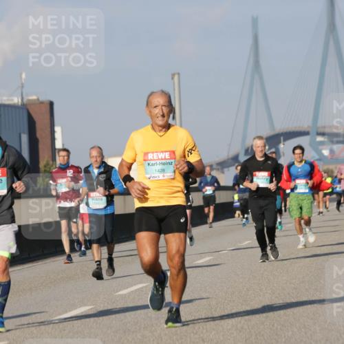 03.10.2025 - Köhlbrandbrückenlauf Jannik Wohlers http://msf.ph/oto/9074521 03.10.2025 09:51:10 Position 3 3656, 12, 1428 meine-sportfotos.de