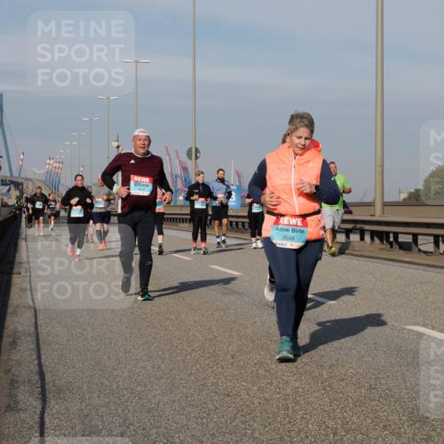 03.10.2025 - Köhlbrandbrückenlauf Fabian Wolf http://msf.ph/oto/9074526 03.10.2025 10:14:20 Position 3 2418, 2688 meine-sportfotos.de