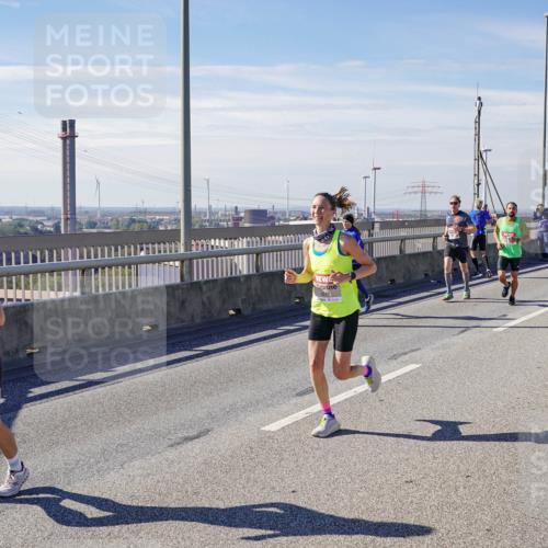 03.10.2025 - Köhlbrandbrückenlauf Michael Burmester http://msf.ph/oto/9074637 03.10.2025 12:40:03 Position 2  meine-sportfotos.de