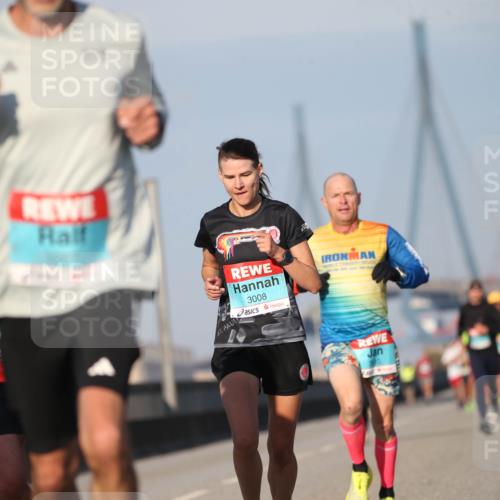 03.10.2025 - Köhlbrandbrückenlauf Jannik Wohlers http://msf.ph/oto/9074675 03.10.2025 09:40:32 Position 3 3008 meine-sportfotos.de