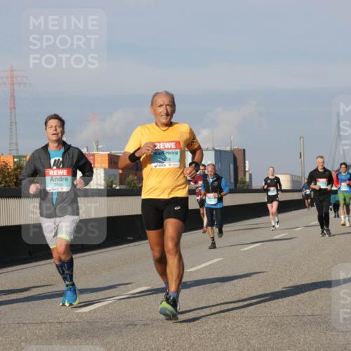 03.10.2025 - Köhlbrandbrückenlauf Jannik Wohlers http://msf.ph/oto/9074708 03.10.2025 09:51:13 Position 3 3656, 428 meine-sportfotos.de