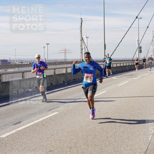 03.10.2025 - Köhlbrandbrückenlauf Michael Burmester http://msf.ph/oto/9074740 03.10.2025 12:40:07 Position 2  meine-sportfotos.de