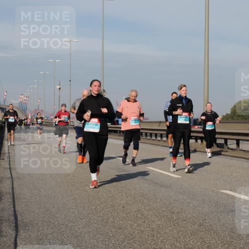 03.10.2025 - Köhlbrandbrückenlauf Fabian Wolf http://msf.ph/oto/9074779 03.10.2025 10:14:26 Position 3 2755, 2606 meine-sportfotos.de