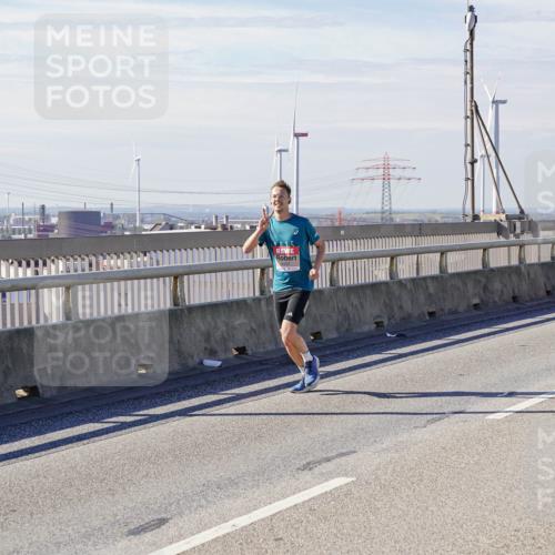03.10.2025 - Köhlbrandbrückenlauf Michael Burmester http://msf.ph/oto/9074804 03.10.2025 12:40:11 Position 2 025 meine-sportfotos.de