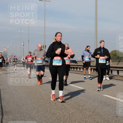 03.10.2025 - Köhlbrandbrückenlauf Fabian Wolf http://msf.ph/oto/9074821 03.10.2025 10:14:27 Position 3 2606, 097, 2755 meine-sportfotos.de
