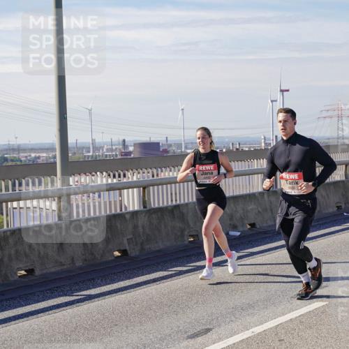 03.10.2025 - Köhlbrandbrückenlauf Michael Burmester http://msf.ph/oto/9074854 03.10.2025 12:40:16 Position 2 4492, 4850 meine-sportfotos.de