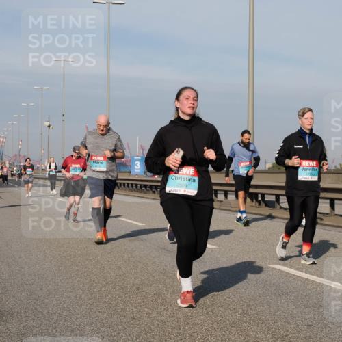 03.10.2025 - Köhlbrandbrückenlauf Fabian Wolf http://msf.ph/oto/9074856 03.10.2025 10:14:27 Position 3 2513, 2606, 2755 meine-sportfotos.de
