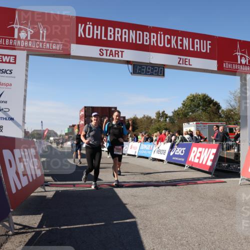 03.10.2025 - Köhlbrandbrückenlauf Lena Gebhardt http://msf.ph/oto/9074883 03.10.2025 13:39:21 Ziel 4531, 4789, 5111, 5741, 5745, 5766, 5988, 5989, 5998, 6560 meine-sportfotos.de