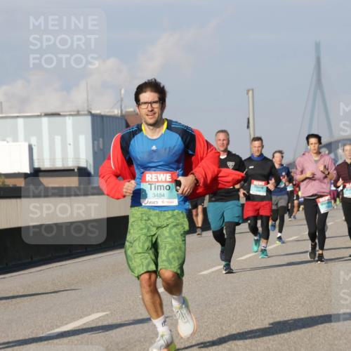 03.10.2025 - Köhlbrandbrückenlauf Jannik Wohlers http://msf.ph/oto/9074892 03.10.2025 09:51:19 Position 3 3484 meine-sportfotos.de