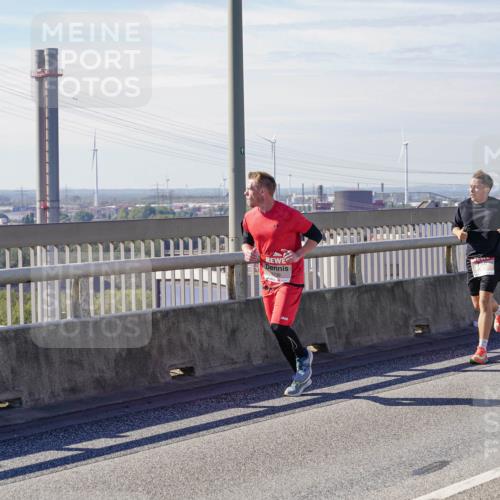 03.10.2025 - Köhlbrandbrückenlauf Michael Burmester http://msf.ph/oto/9074897 03.10.2025 12:40:20 Position 2  meine-sportfotos.de