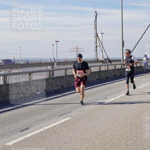 03.10.2025 - Köhlbrandbrückenlauf Michael Burmester http://msf.ph/oto/9075024 03.10.2025 12:40:26 Position 2  meine-sportfotos.de