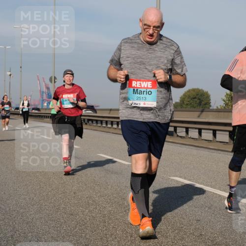 03.10.2025 - Köhlbrandbrückenlauf Fabian Wolf http://msf.ph/oto/9075028 03.10.2025 10:14:31 Position 3 275, 2513, 3097 meine-sportfotos.de