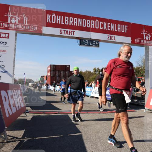 03.10.2025 - Köhlbrandbrückenlauf Lena Gebhardt http://msf.ph/oto/9075049 03.10.2025 13:39:25 Ziel 4531, 4789, 5111, 5135, 5741, 5745, 5766, 5988, 5989, 5991, 5998, 6560 meine-sportfotos.de