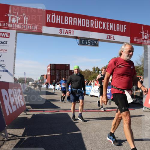 03.10.2025 - Köhlbrandbrückenlauf Lena Gebhardt http://msf.ph/oto/9075064 03.10.2025 13:39:25 Ziel 4531, 4789, 5111, 5135, 5741, 5745, 5766, 5988, 5989, 5991, 5998, 6560 meine-sportfotos.de
