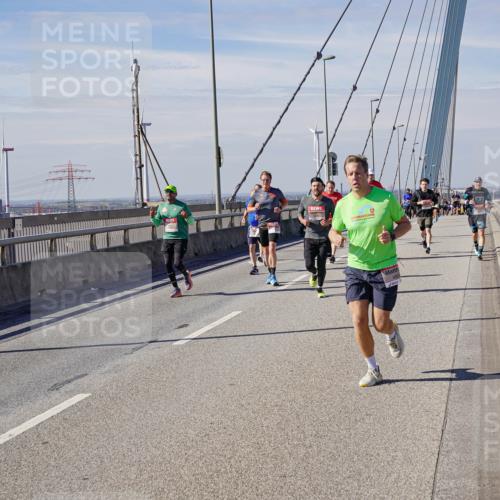 03.10.2025 - Köhlbrandbrückenlauf Michael Burmester http://msf.ph/oto/9075150 03.10.2025 12:40:31 Position 2  meine-sportfotos.de