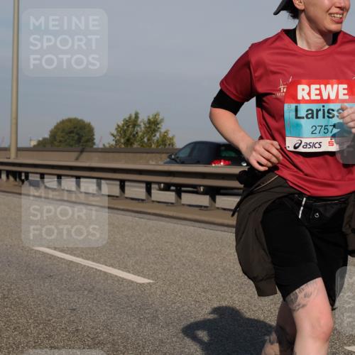03.10.2025 - Köhlbrandbrückenlauf Fabian Wolf http://msf.ph/oto/9075180 03.10.2025 10:14:35 Position 3 2757 meine-sportfotos.de
