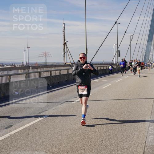 03.10.2025 - Köhlbrandbrückenlauf Michael Burmester http://msf.ph/oto/9075327 03.10.2025 12:40:40 Position 2 6032 meine-sportfotos.de