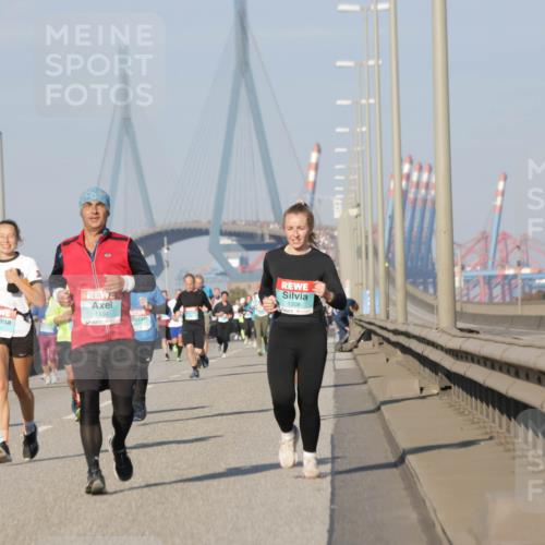 03.10.2025 - Köhlbrandbrückenlauf Jannik Wohlers http://msf.ph/oto/9075532 03.10.2025 09:51:31 Position 3 1134, 1208 meine-sportfotos.de