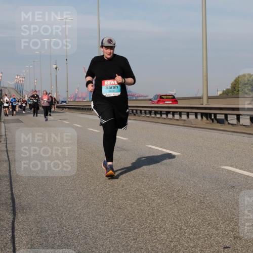03.10.2025 - Köhlbrandbrückenlauf Fabian Wolf http://msf.ph/oto/9075575 03.10.2025 10:14:46 Position 3 2602 meine-sportfotos.de