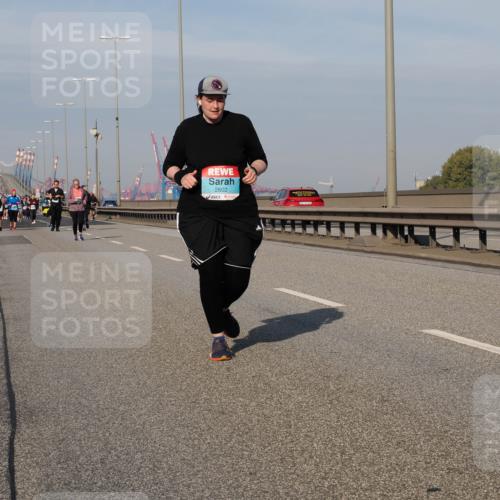 03.10.2025 - Köhlbrandbrückenlauf Fabian Wolf http://msf.ph/oto/9075585 03.10.2025 10:14:46 Position 3 2602 meine-sportfotos.de