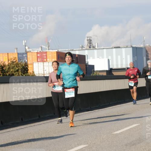03.10.2025 - Köhlbrandbrückenlauf Jannik Wohlers http://msf.ph/oto/9075587 03.10.2025 09:51:33 Position 3 1459, 2913 meine-sportfotos.de