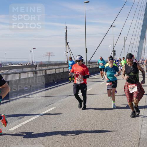 03.10.2025 - Köhlbrandbrückenlauf Michael Burmester http://msf.ph/oto/9075629 03.10.2025 12:40:56 Position 2 6465, 2025 meine-sportfotos.de