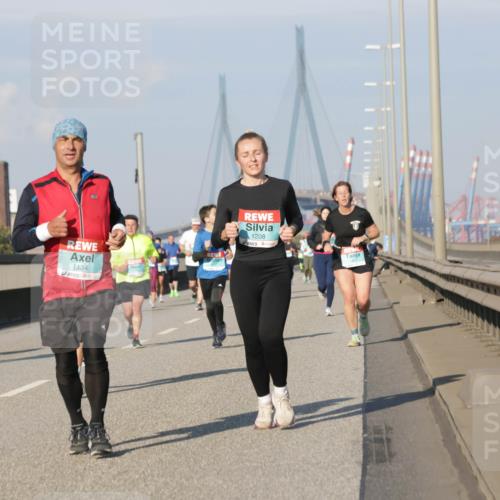 03.10.2025 - Köhlbrandbrückenlauf Jannik Wohlers http://msf.ph/oto/9075631 03.10.2025 09:51:34 Position 3 1134, 1208 meine-sportfotos.de