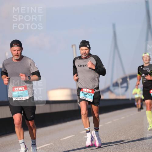 03.10.2025 - Köhlbrandbrückenlauf Jannik Wohlers http://msf.ph/oto/9075663 03.10.2025 09:42:00 Position 3 3785, 1037 meine-sportfotos.de