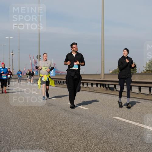 03.10.2025 - Köhlbrandbrückenlauf Fabian Wolf http://msf.ph/oto/9075782 03.10.2025 10:15:05 Position 3  meine-sportfotos.de