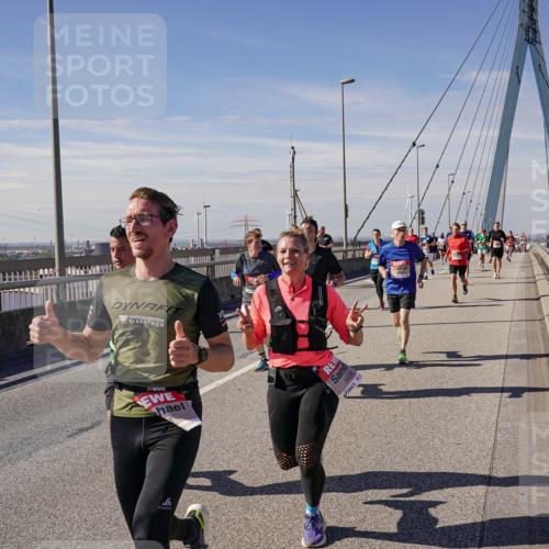 03.10.2025 - Köhlbrandbrückenlauf Michael Burmester http://msf.ph/oto/9075846 03.10.2025 12:41:03 Position 2  meine-sportfotos.de