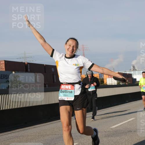 03.10.2025 - Köhlbrandbrückenlauf Jannik Wohlers http://msf.ph/oto/9075864 03.10.2025 09:51:40 Position 3 3341 meine-sportfotos.de
