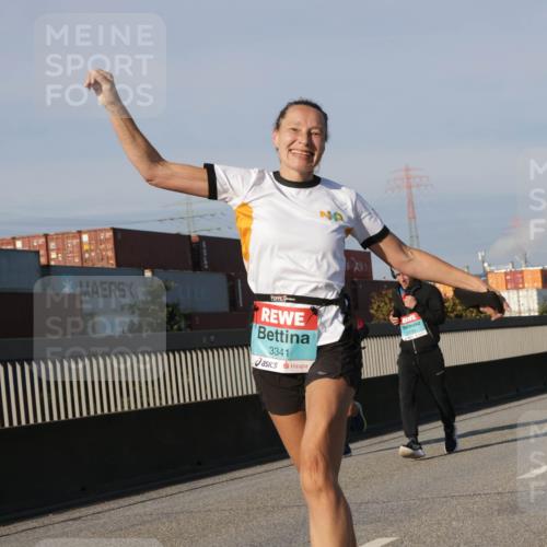 03.10.2025 - Köhlbrandbrückenlauf Jannik Wohlers http://msf.ph/oto/9075882 03.10.2025 09:51:40 Position 3 3341 meine-sportfotos.de