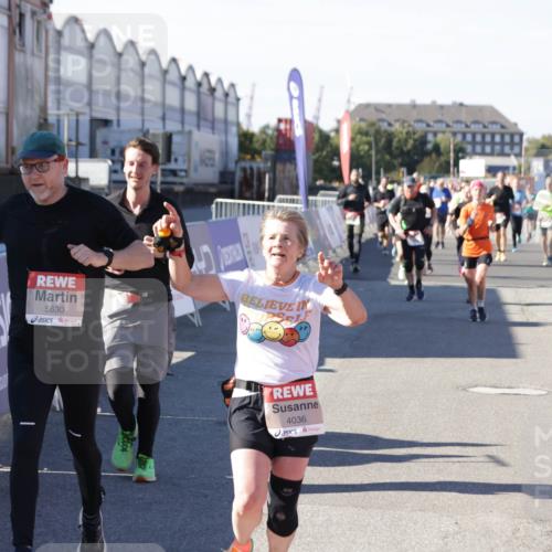 03.10.2025 - Köhlbrandbrückenlauf Jannik Wohlers http://msf.ph/oto/9075959 03.10.2025 13:16:37 Ziel 4036, 4146, 4235, 4314, 4330, 4408, 4431, 4586, 4813, 5104, 5570, 5630, 5694, 5815, 6208, 6353, 6377, 6812 meine-sportfotos.de