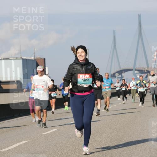 03.10.2025 - Köhlbrandbrückenlauf Jannik Wohlers http://msf.ph/oto/9076046 03.10.2025 09:51:44 Position 3 449 meine-sportfotos.de