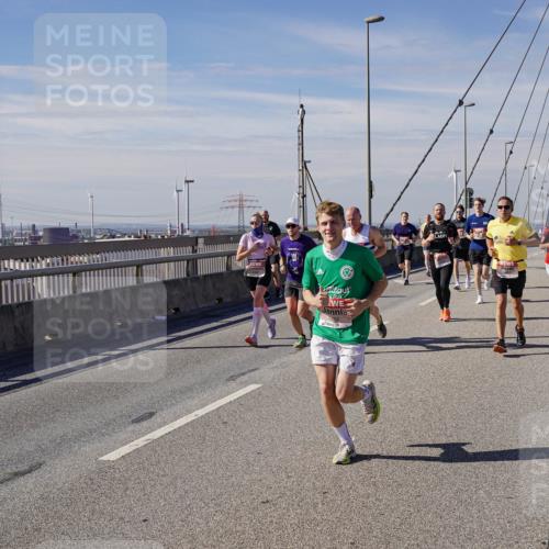 03.10.2025 - Köhlbrandbrückenlauf Michael Burmester http://msf.ph/oto/9076068 03.10.2025 12:41:12 Position 2  meine-sportfotos.de