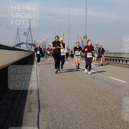 03.10.2025 - Köhlbrandbrückenlauf Fabian Wolf http://msf.ph/oto/9076093 03.10.2025 10:15:16 Position 3  meine-sportfotos.de