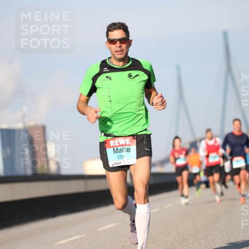 03.10.2025 - Köhlbrandbrückenlauf Jannik Wohlers http://msf.ph/oto/9076098 03.10.2025 09:42:37 Position 3 2704 meine-sportfotos.de