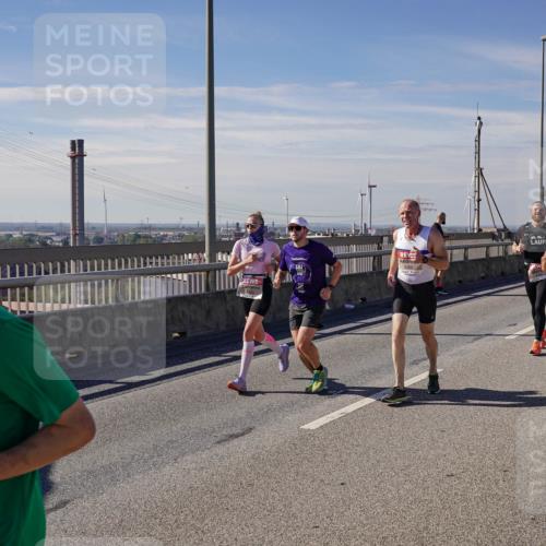 03.10.2025 - Köhlbrandbrückenlauf Michael Burmester http://msf.ph/oto/9076105 03.10.2025 12:41:13 Position 2 132 meine-sportfotos.de